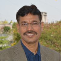 suresh-mathur.jpg