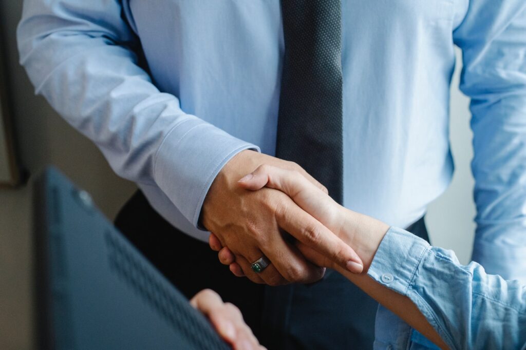 Introduce Yourself for Freshers: Best Interview Answer